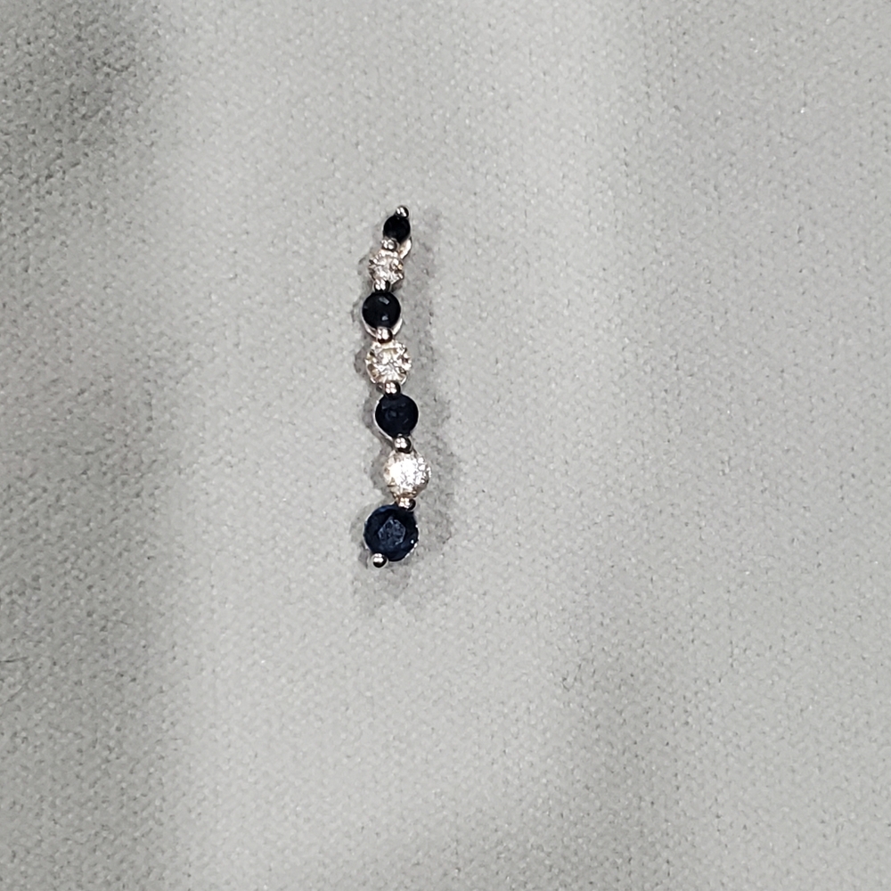 Journey pendant Sapphire and diamond